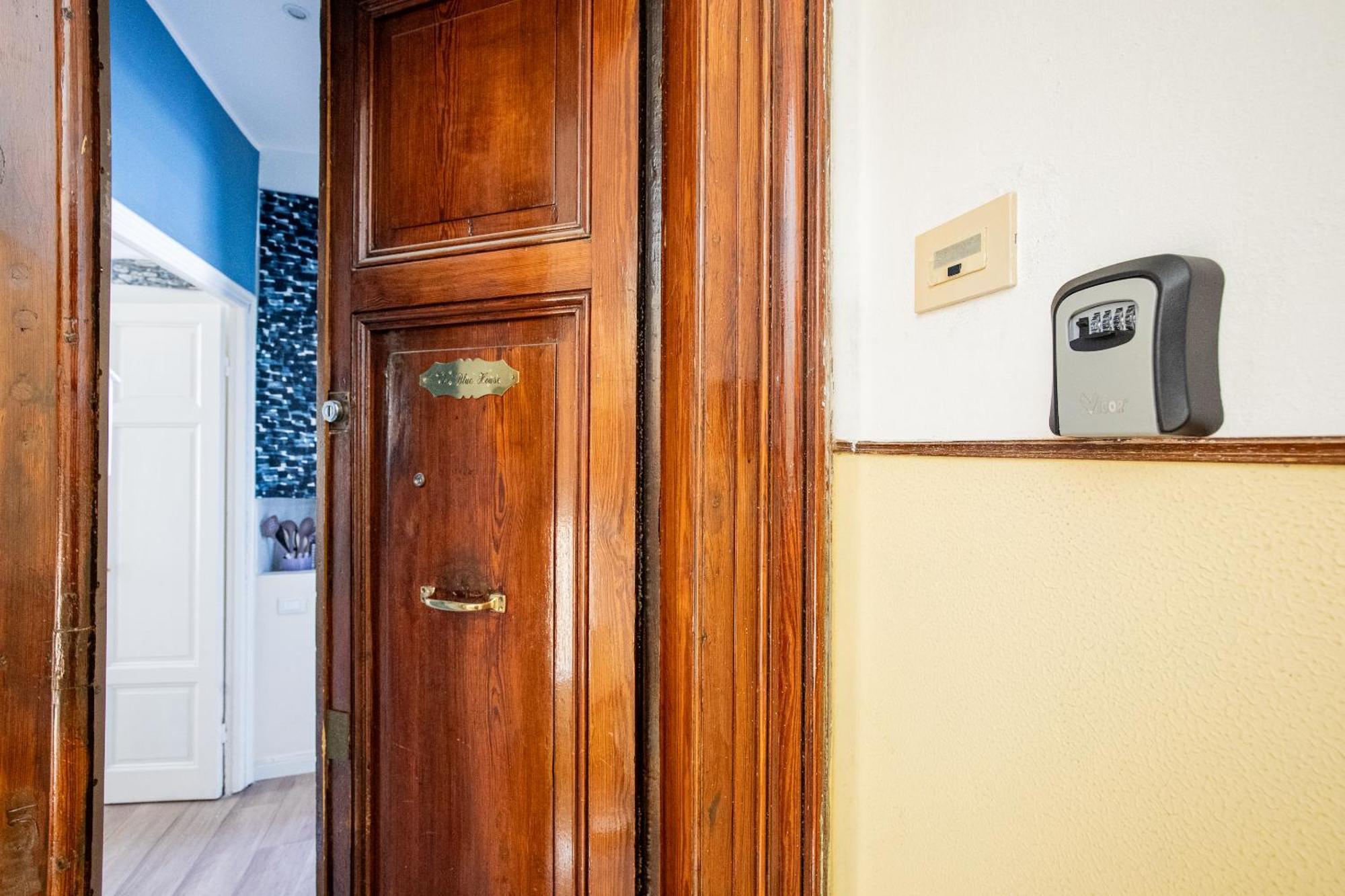 Ferienwohnung The Blue House, Terre Marine La Spezia Exterior foto